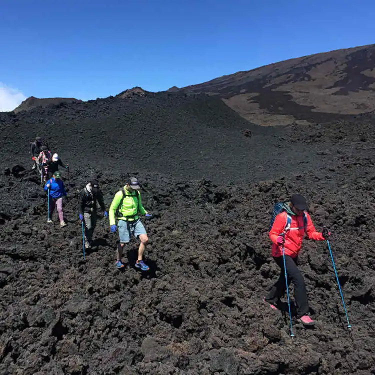 Randonnée volcan à La Réunion avec un guide