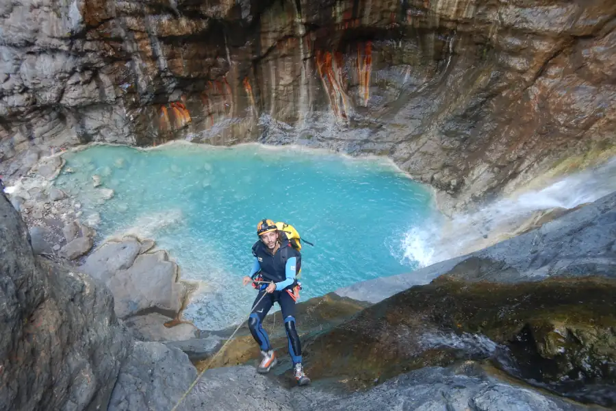 Canyoning à Bras Rouge à Cilaos à La Réunion